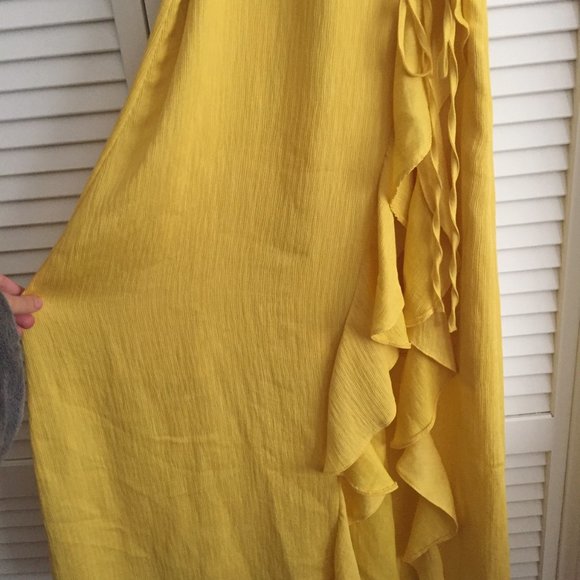 Yellow Ruffle Side Slit Dress - Picture 4 of 6